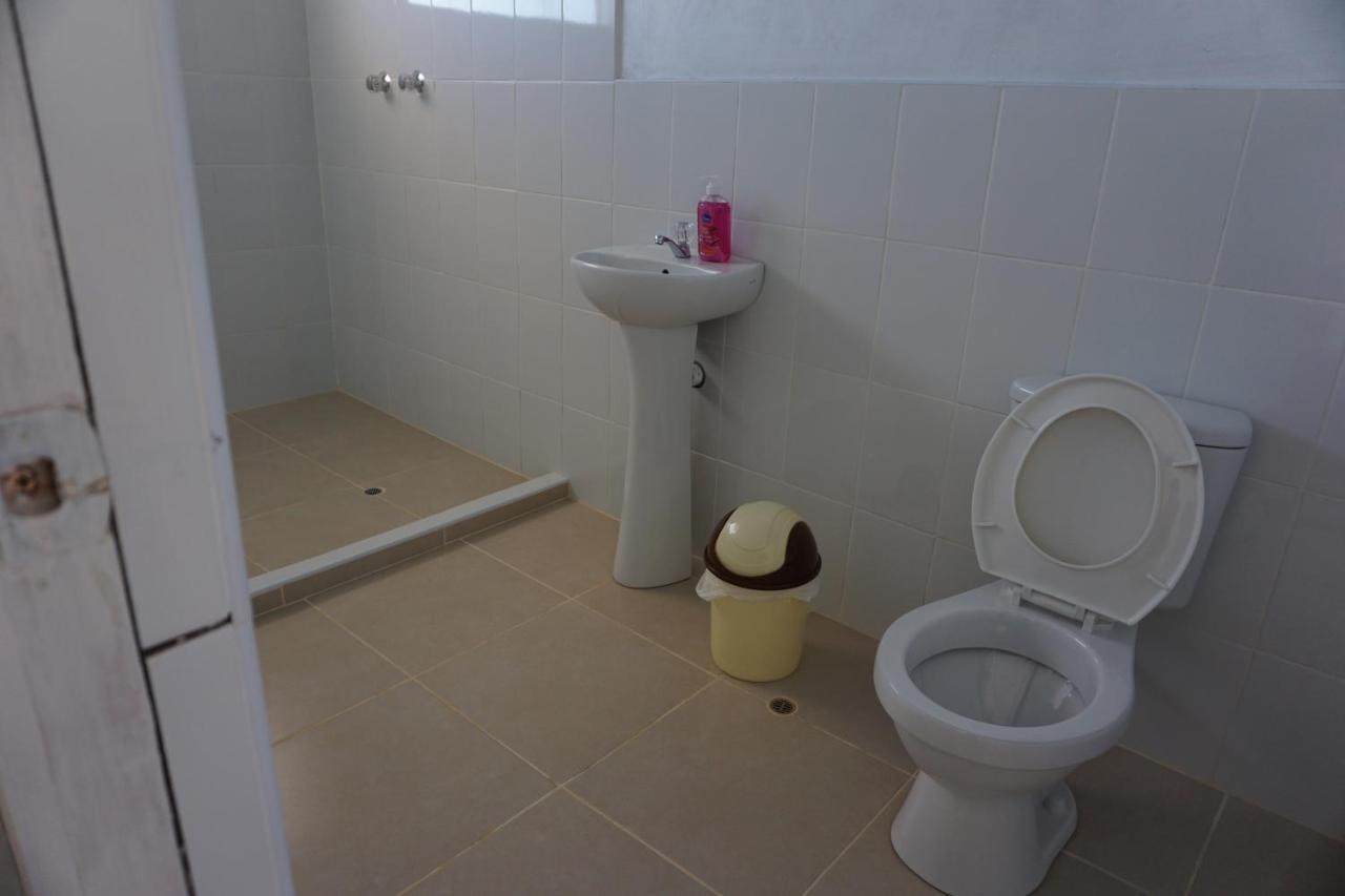 Tikawasi Homestay Comunidad Pueblo Isla Amantani Jose Luis Ocosuyo Buitenkant foto